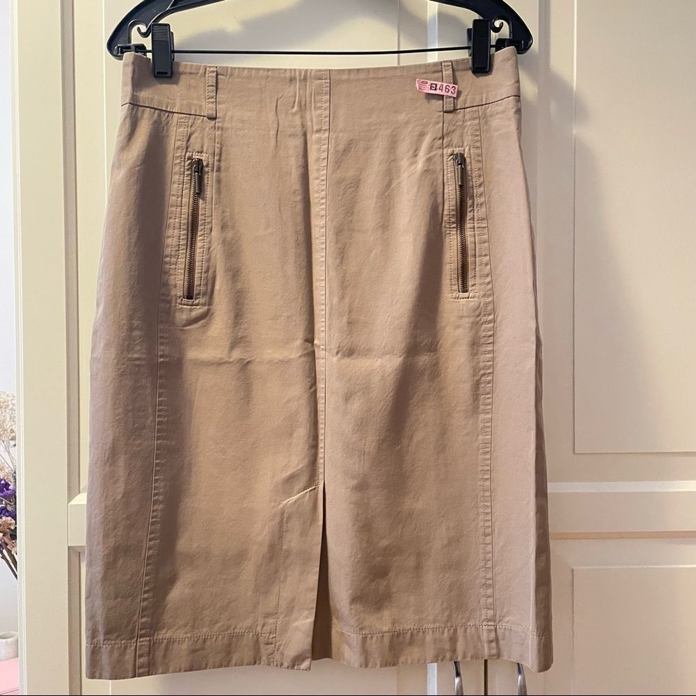 AKRIS PUNTO PENCIL SKIRT SIZE 10